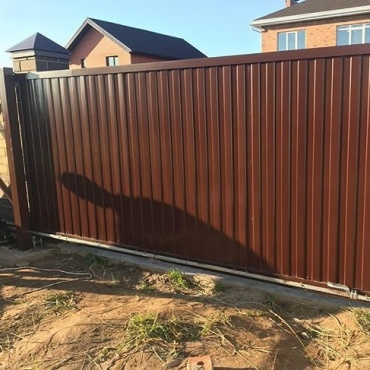DoorHan откатные ворота коричневые 2800x2000